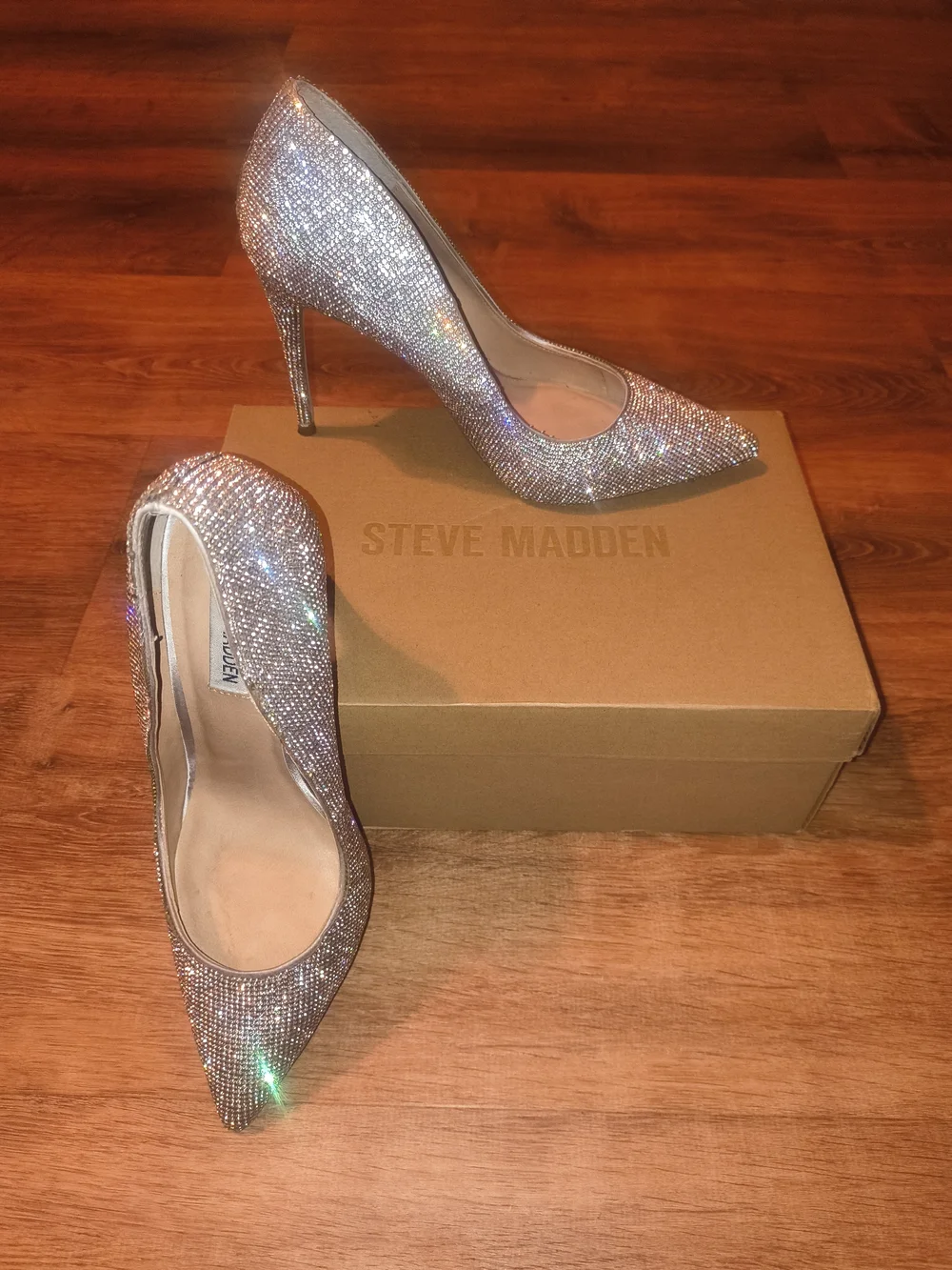 Steve Madden stunning pointed